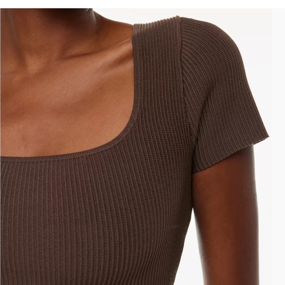 Aritzia sculpt knit squareneck tank - Picture 9 of 9